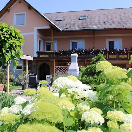 Ferienwohnung Und Gaestezimmer Gaspar Halbenrain Εξωτερικό φωτογραφία