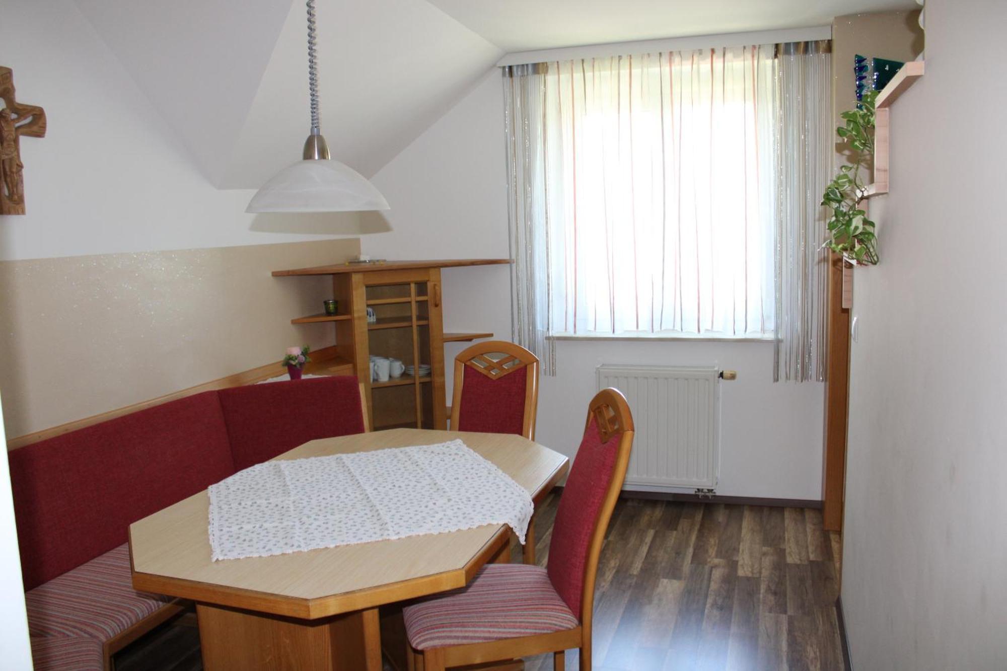 Ferienwohnung Und Gaestezimmer Gaspar Halbenrain Εξωτερικό φωτογραφία