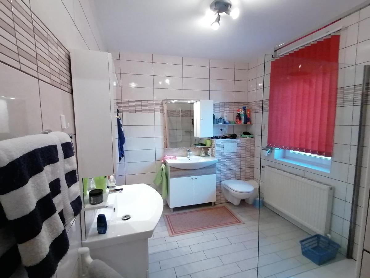 Ferienwohnung Und Gaestezimmer Gaspar Halbenrain Εξωτερικό φωτογραφία